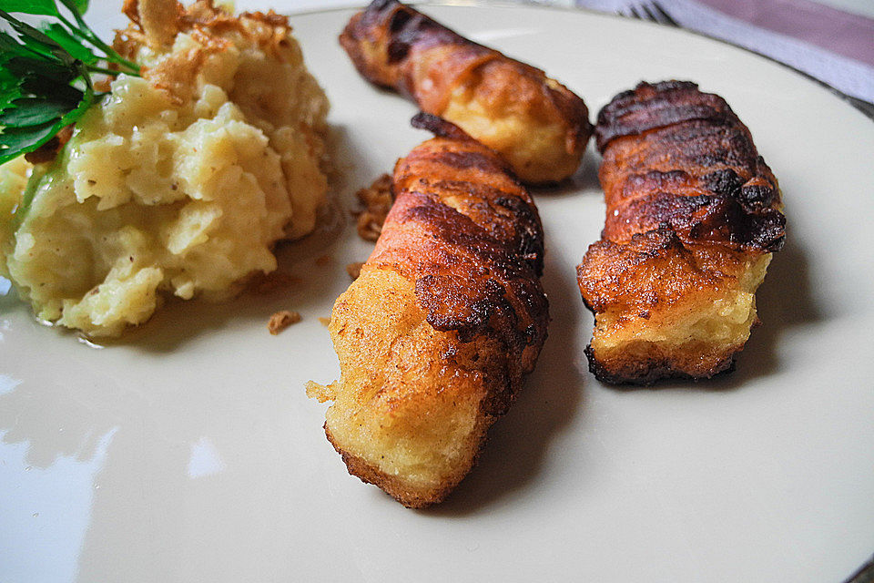 Blumenkohlkroketten im Speckmantel