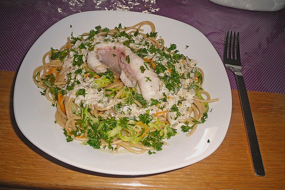 Fischfilet mit Gemüsespaghetti