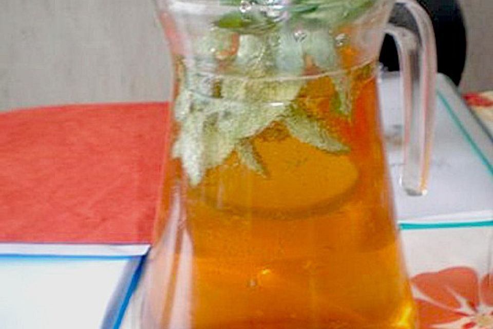 Kräuterlimonade