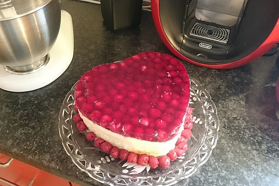 Milchreistorte mit Himbeeren