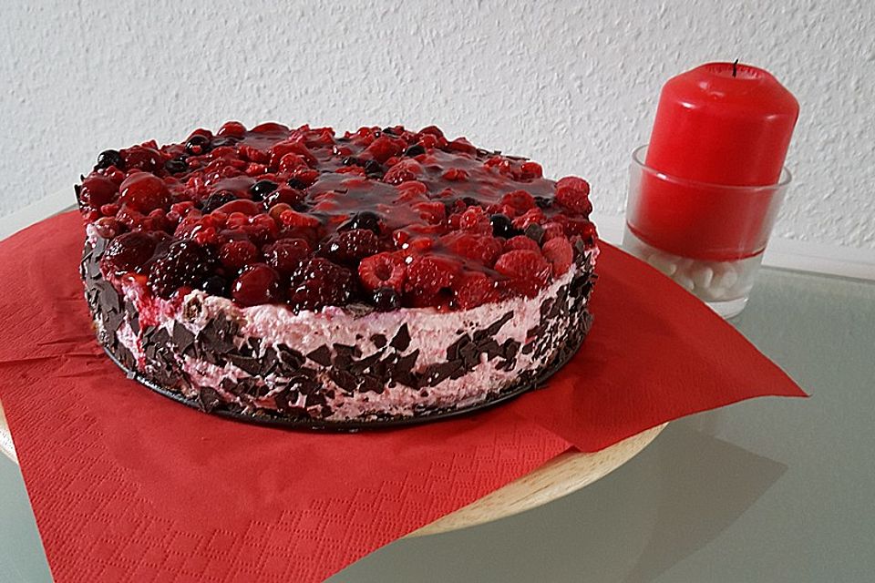 Milchreistorte mit Himbeeren