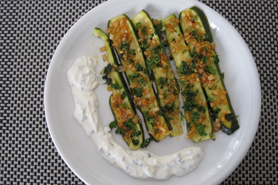 Marokkanische Chermoula - Zucchini