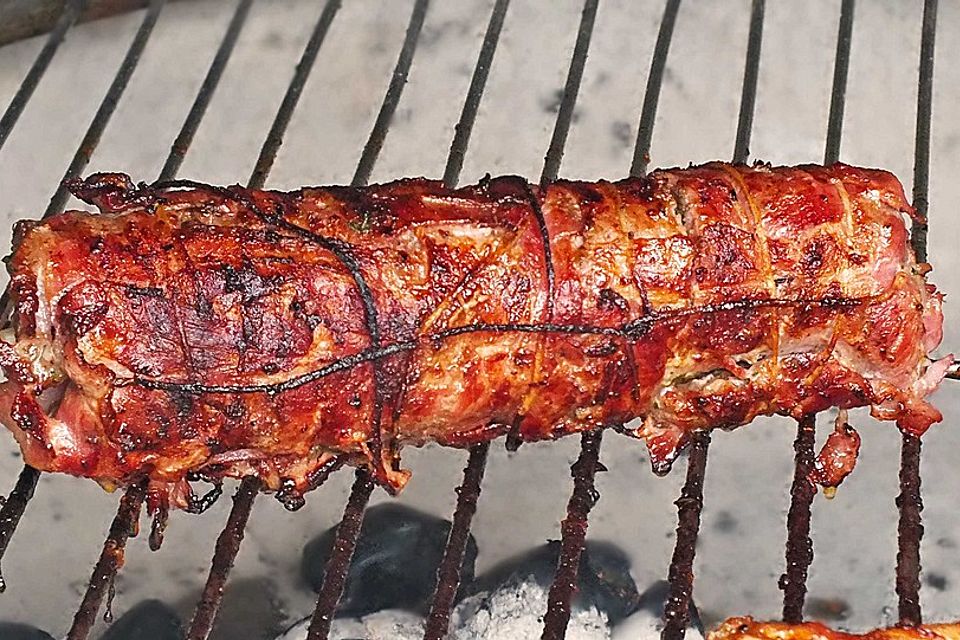 BBQ Bacon Bomb