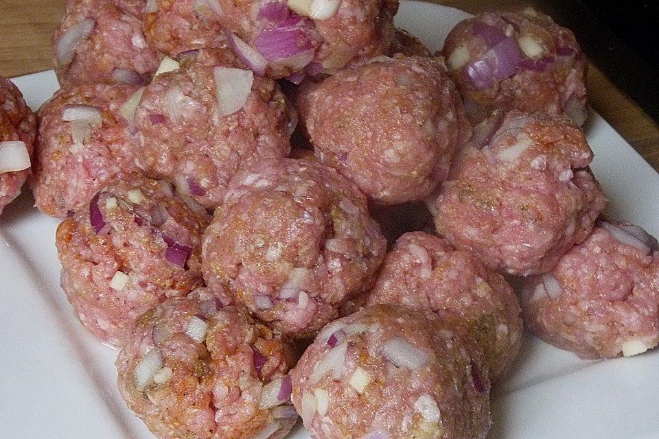 Köttbullar