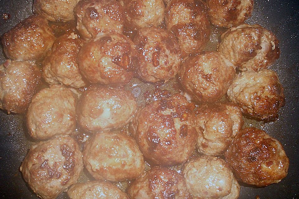 Köttbullar