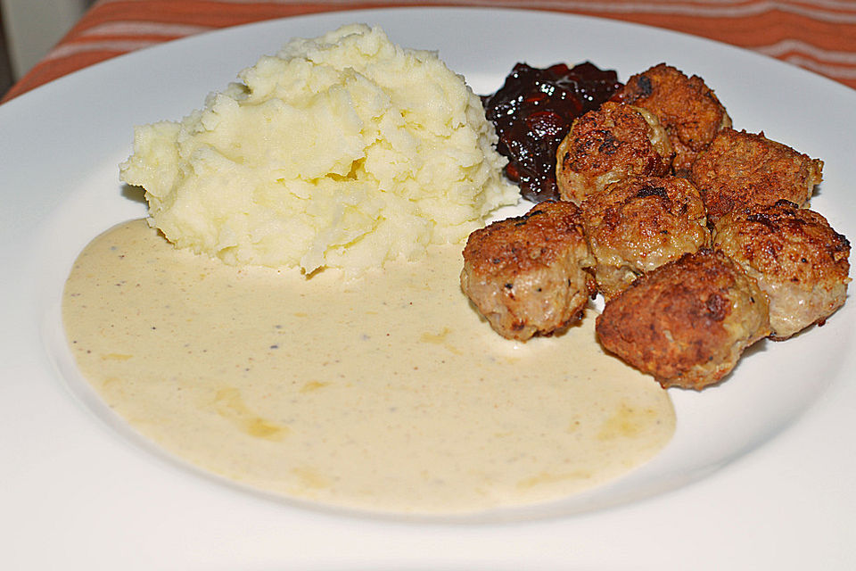 Köttbullar