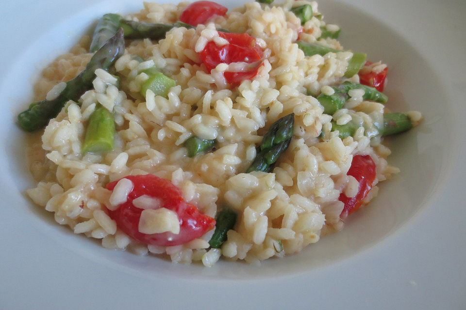 Risotto mit grünem Spargel