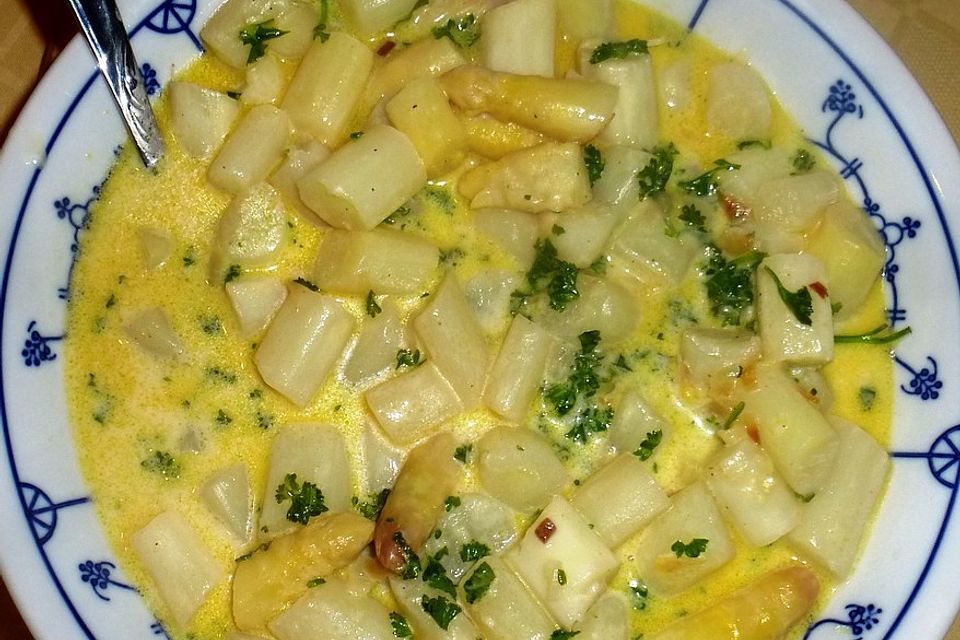 Spätzle mit Spargel - Zitronenragout