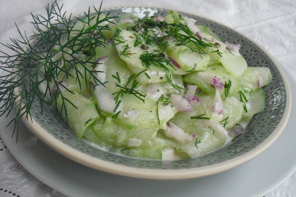 Maris Gurkensalat