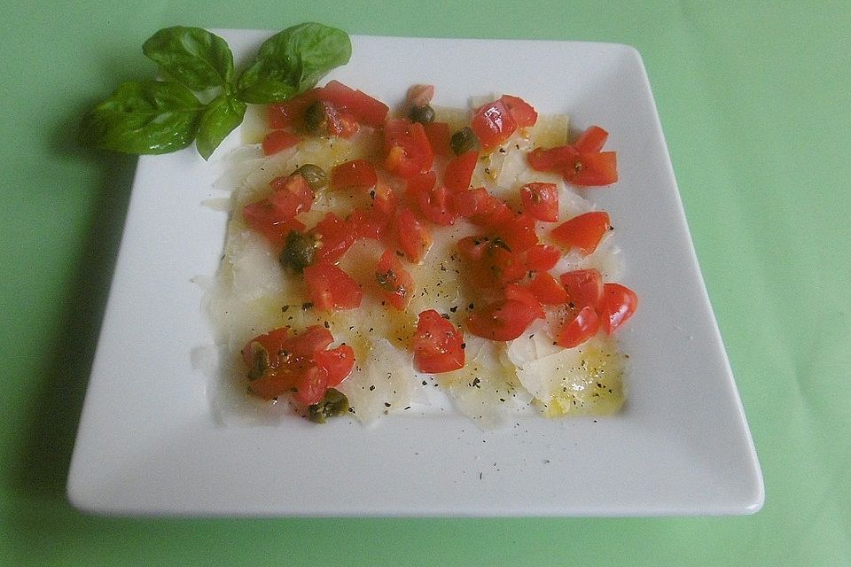 Tomaten-Käse-Carpaccio