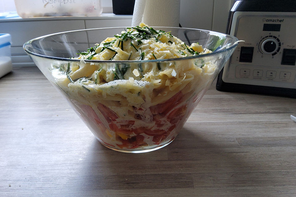 Sommerlicher Pennesalat