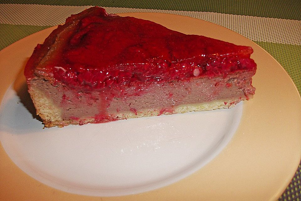 Schokokäsekuchen mit Himbeeren