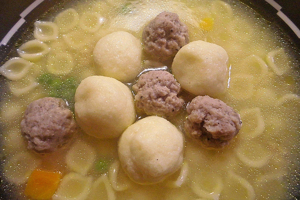 Grießklößchen