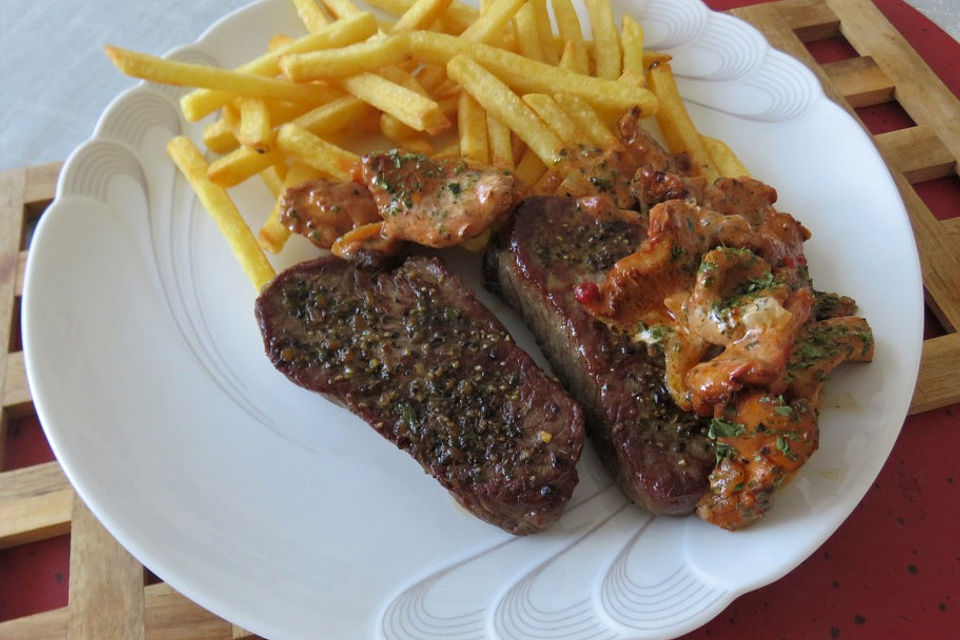 Rinderhüftsteaks in feiner Grillmarinade