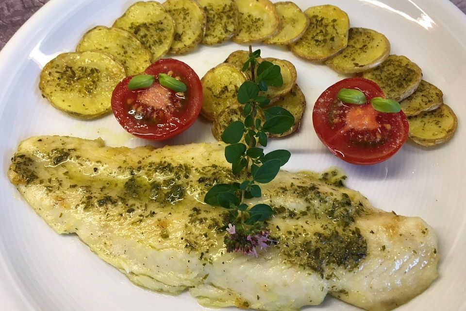 Pangasiusfilet mit Kräuterbutter