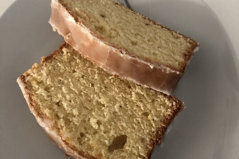 Zitronen - Kastenkuchen mit Frischkäse