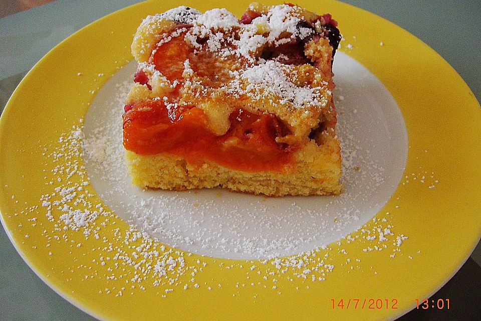 Marillenkuchen am Blech