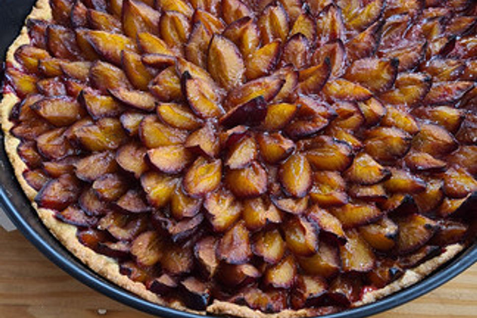 Bayerischer Zwetschgenkuchen mit Streuseln