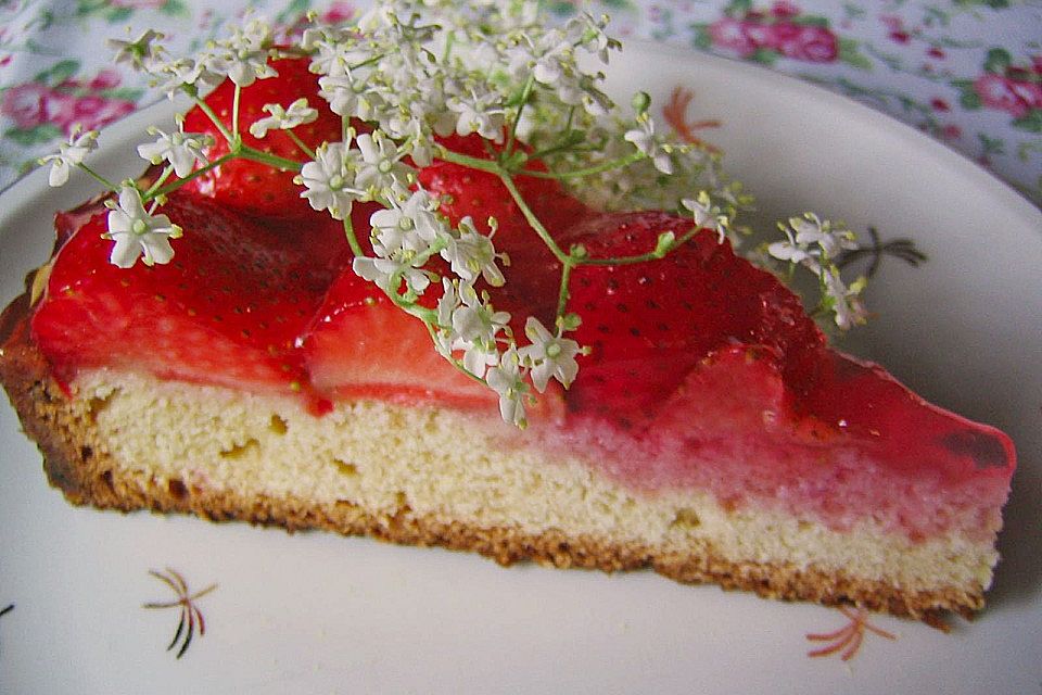 Uroma Adelheids Holunderblüten - Kuchen