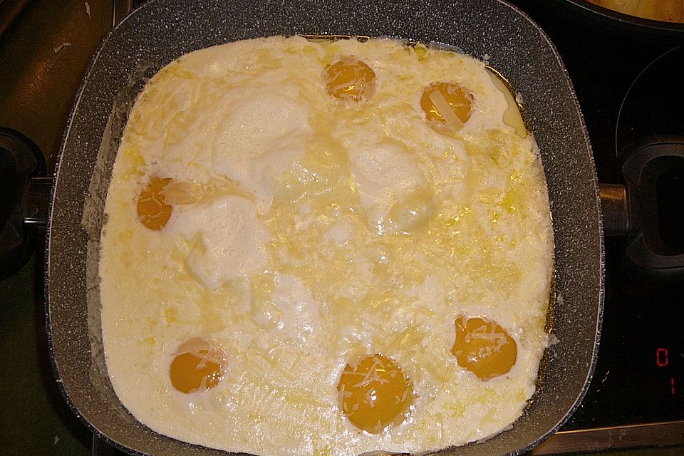 Eier in Sahne gebacken