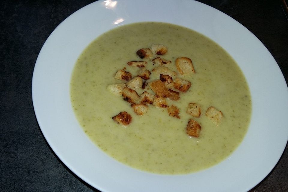 Brokkolisuppe