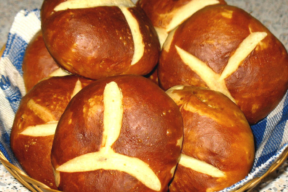 Laugenbrötchen