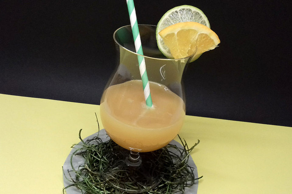 Yellow Submarine Cocktail