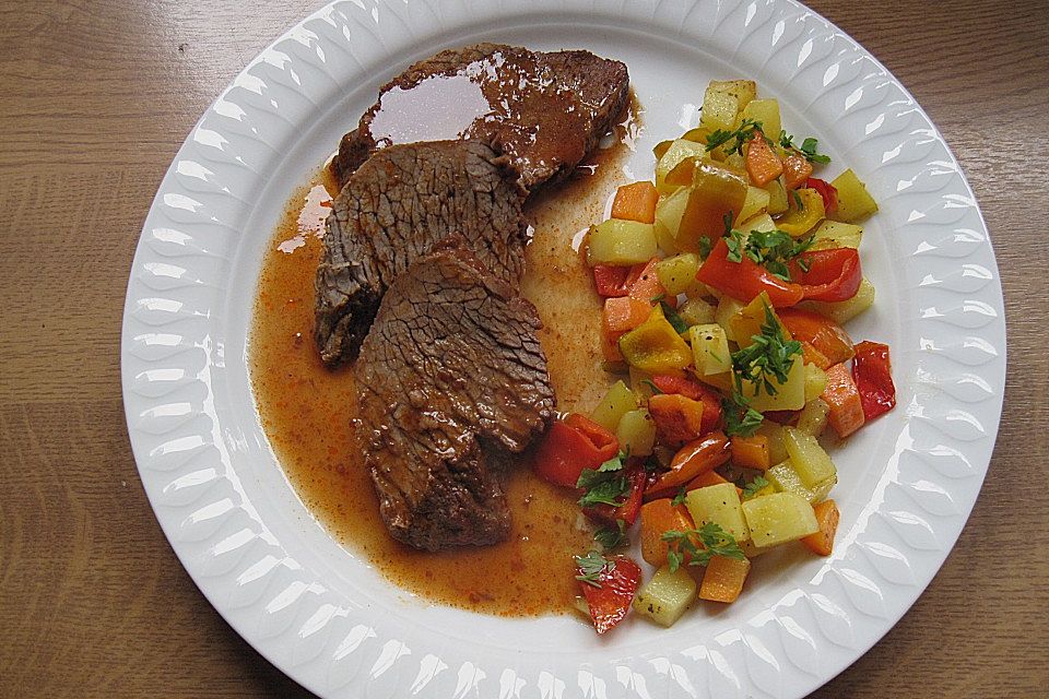 Gemischte Bratkartoffeln mit Gemüse