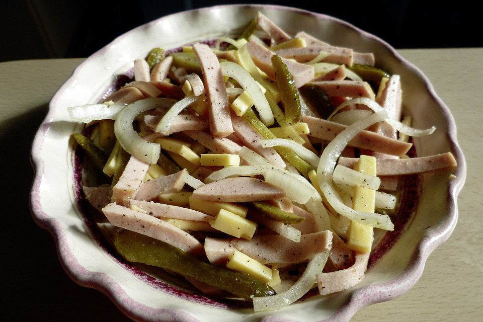 Schweizer Wurstsalat