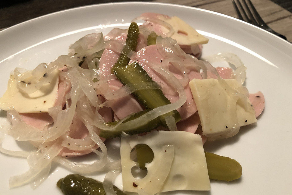 Schweizer Wurstsalat