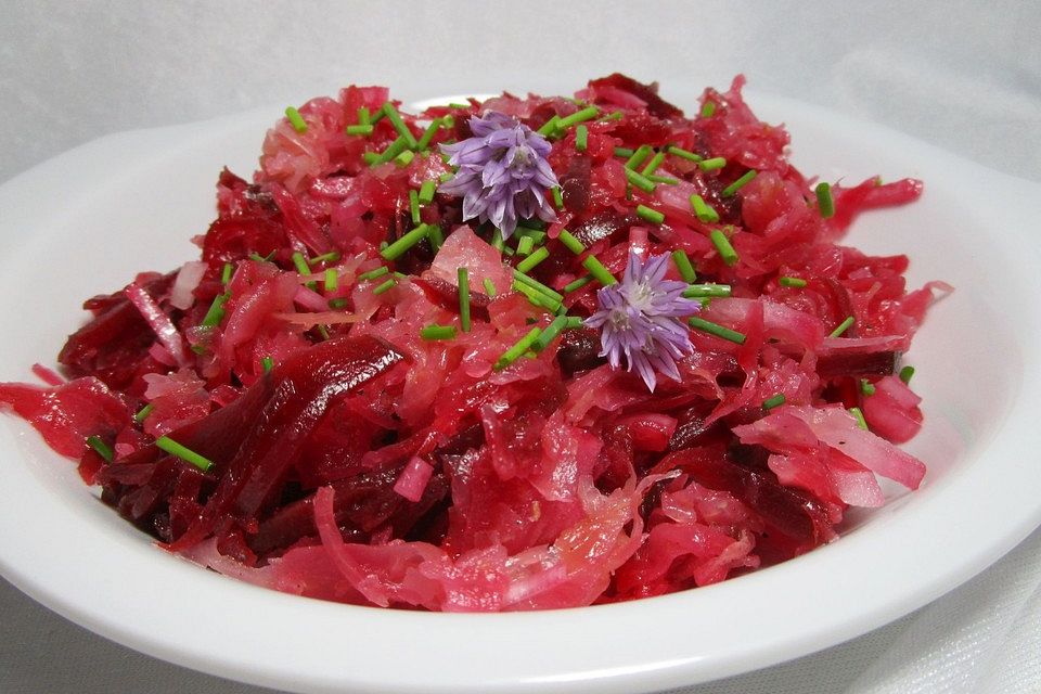 Sauerkrautsalat mit Rote Bete