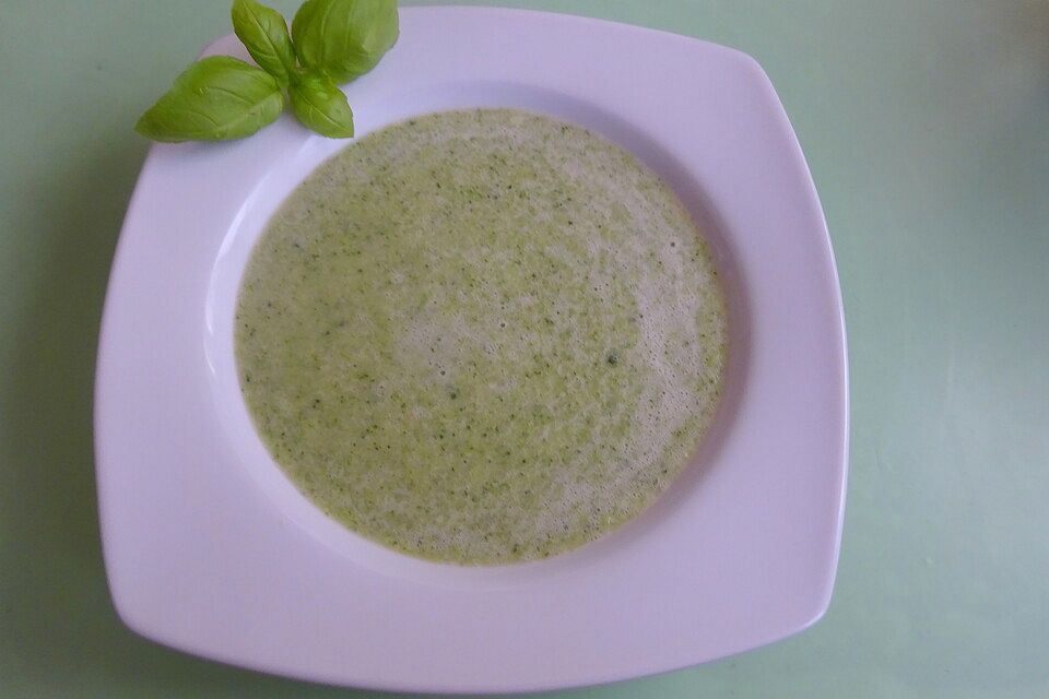 Brokkolisuppe