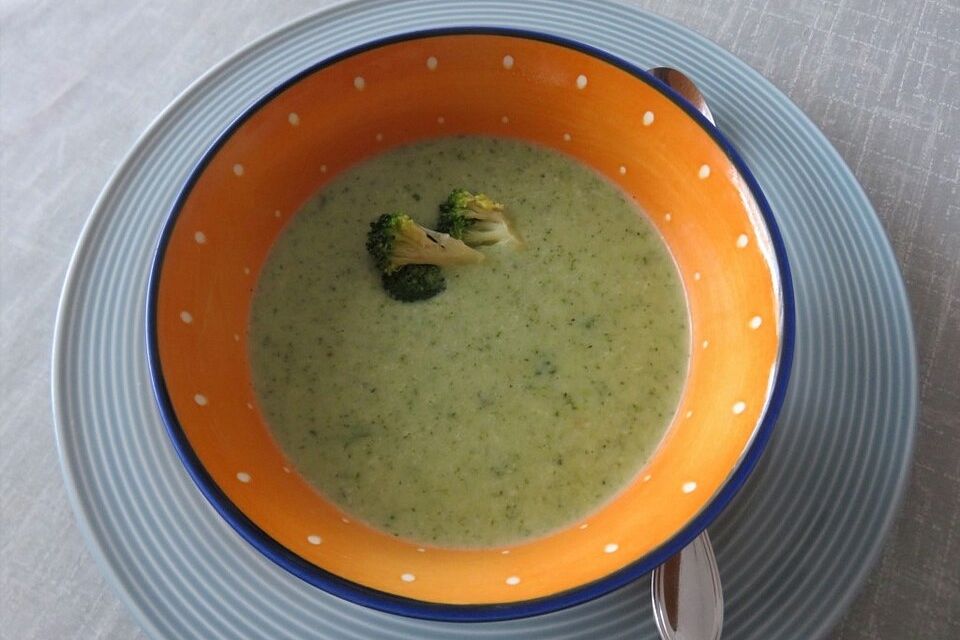 Brokkolisuppe