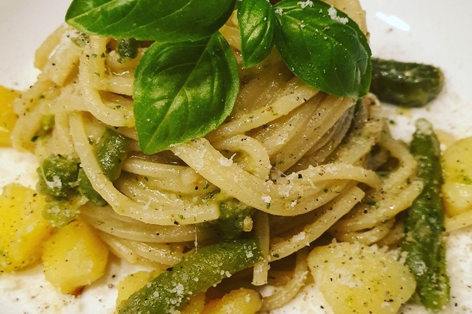 Pasta alla genovese