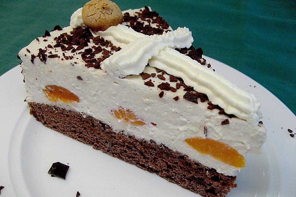 Amaretto - Aprikosen - Torte