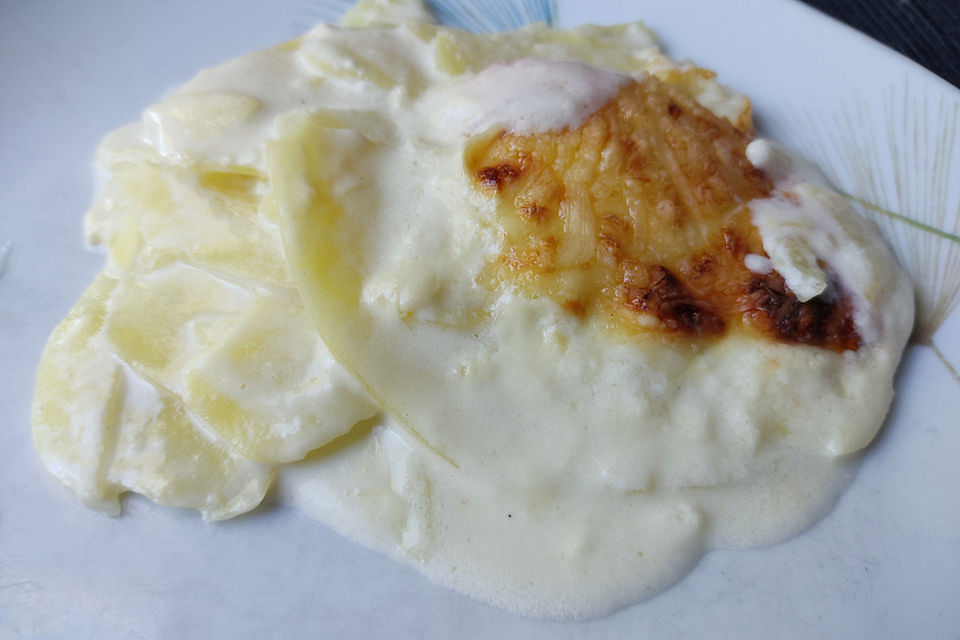 Kartoffelgratin mit Käse