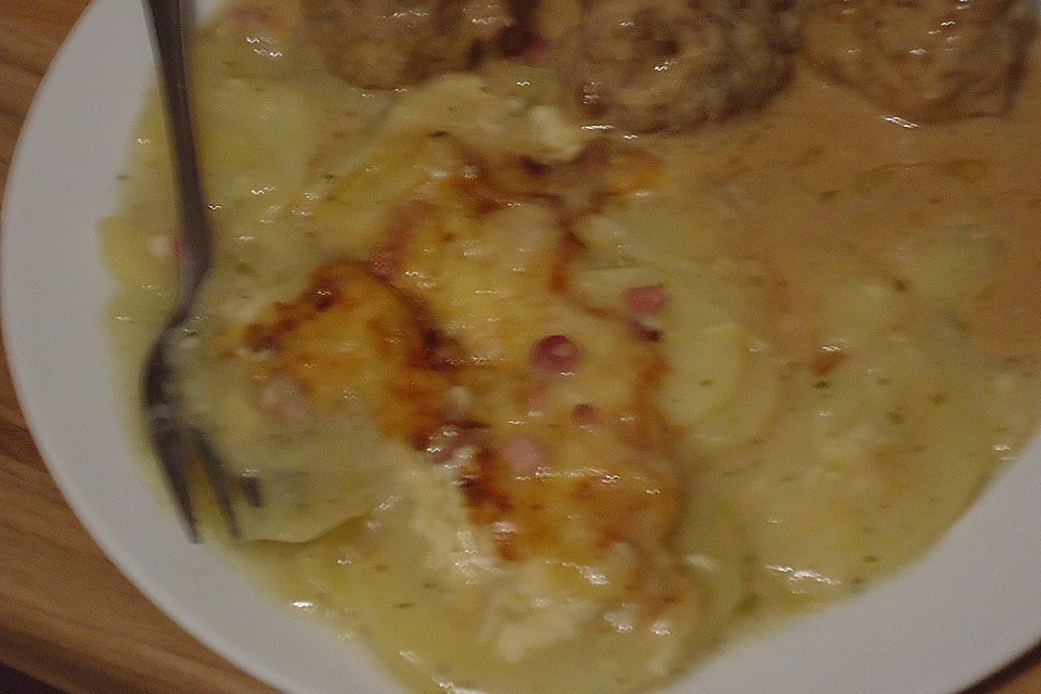 Kartoffelgratin mit Käse