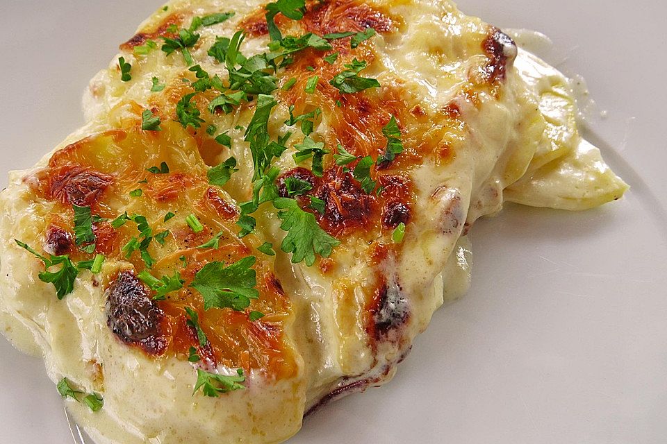 Kartoffelgratin mit Käse