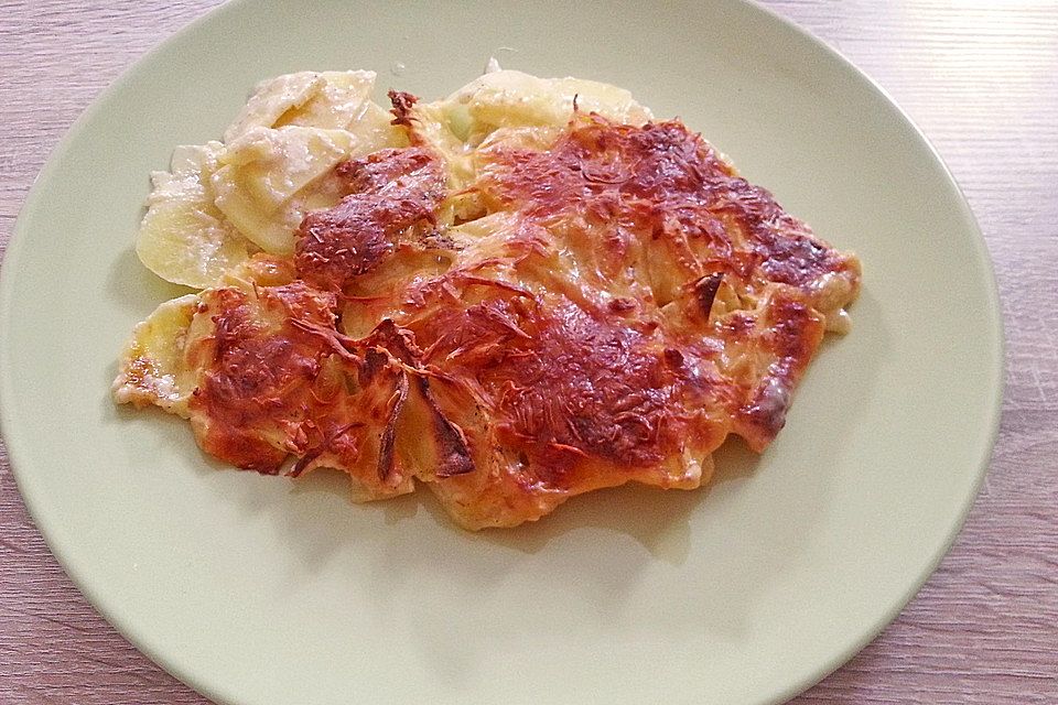 Kartoffelgratin mit Käse