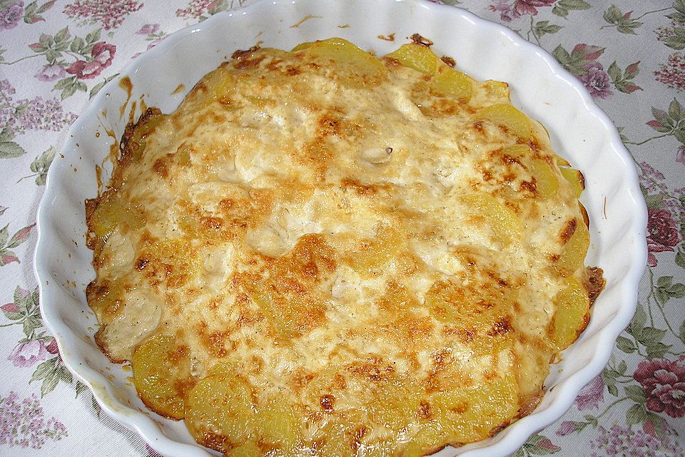 Kartoffelgratin mit Käse