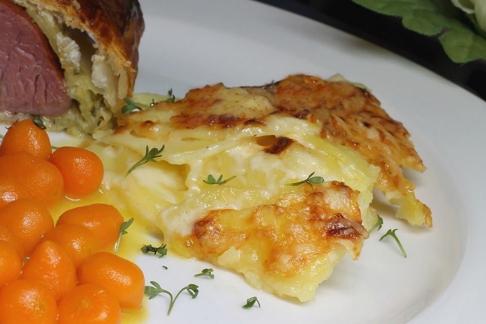 Kartoffelgratin mit Käse