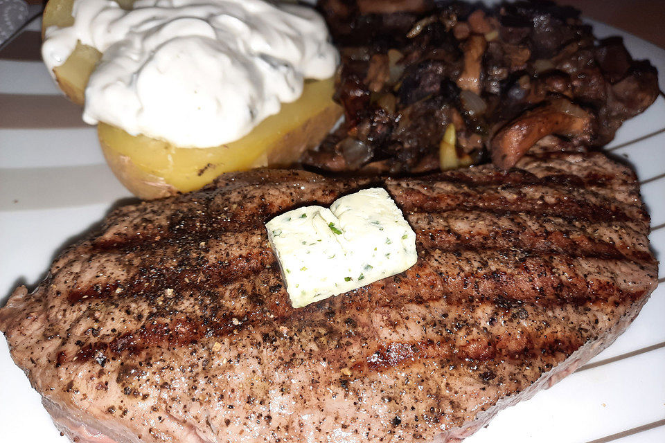 Rumpsteak mit Würzbutter