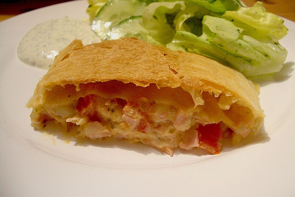 Schinken - Tomaten - Mozzarella - Strudel