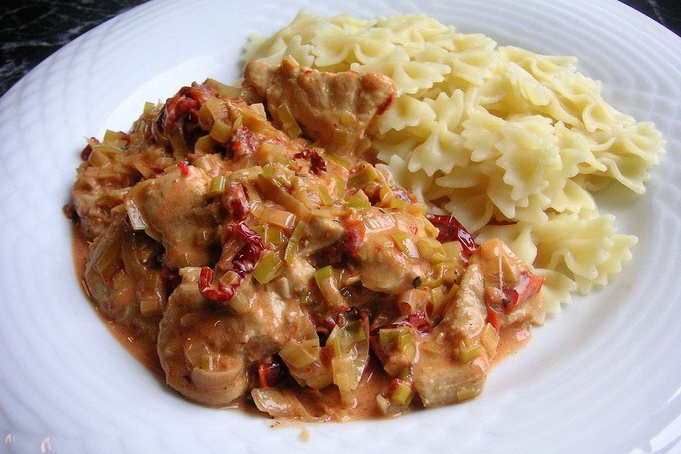 Hühnerfilet mit getrockneten Tomaten