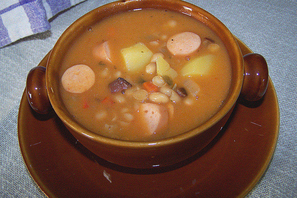 Bohnensuppe à la Mama