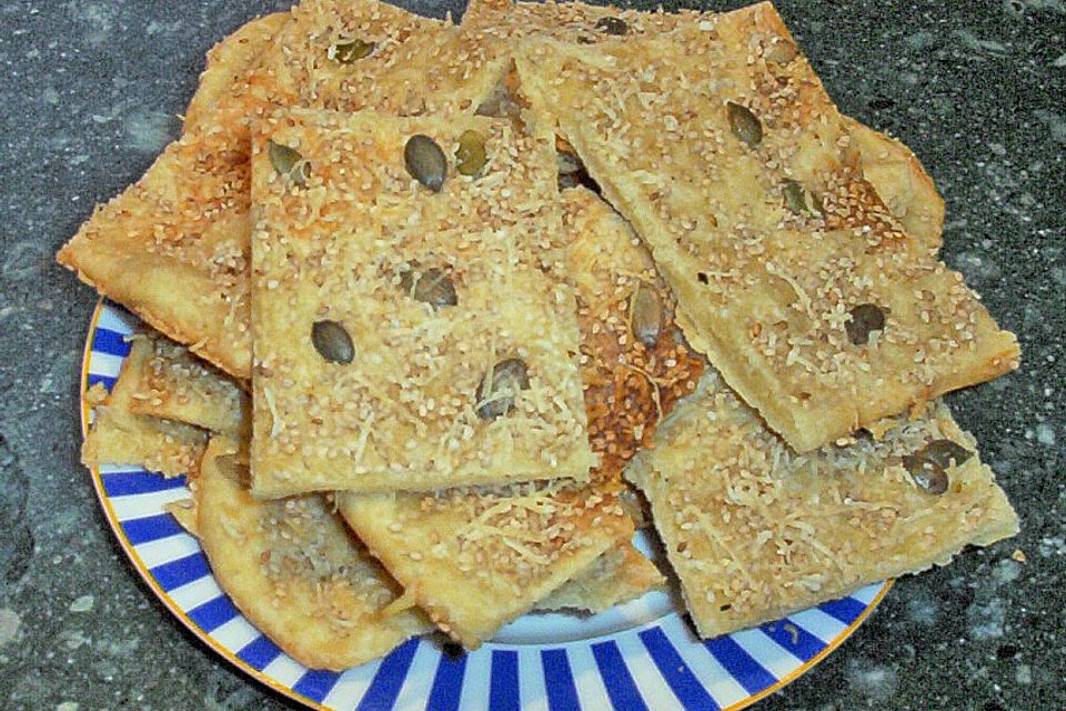 Knäckebrot mit Kürbiskernen