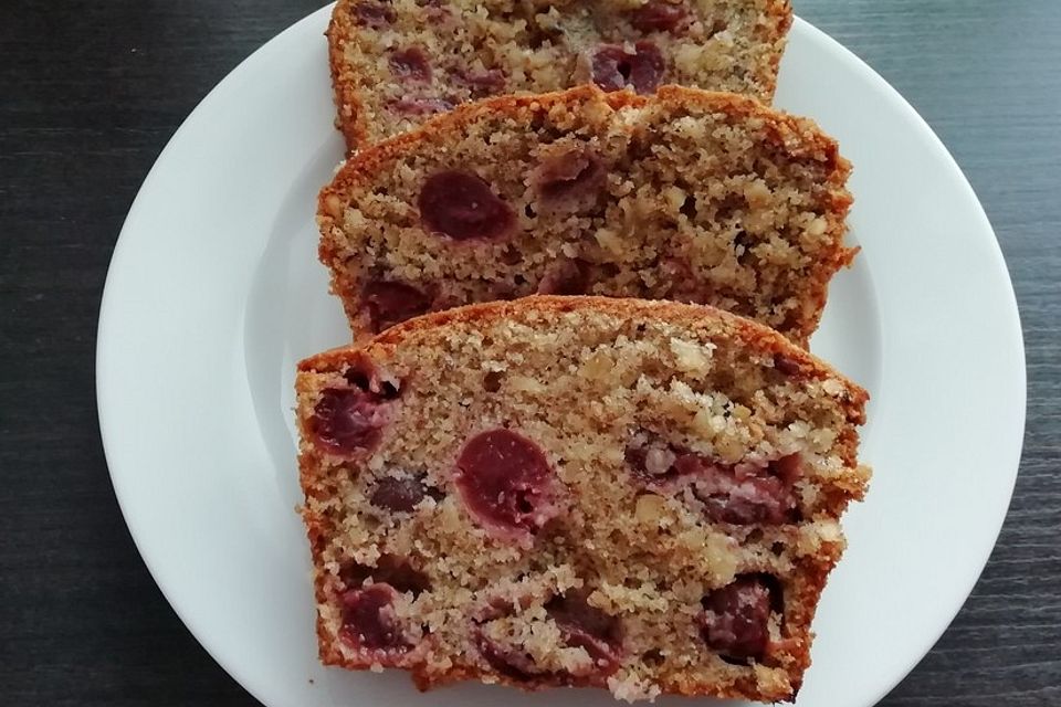 Kirsch - Nusskuchen