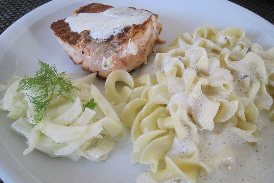 Nudeln mit Lachs - Sahnesauce