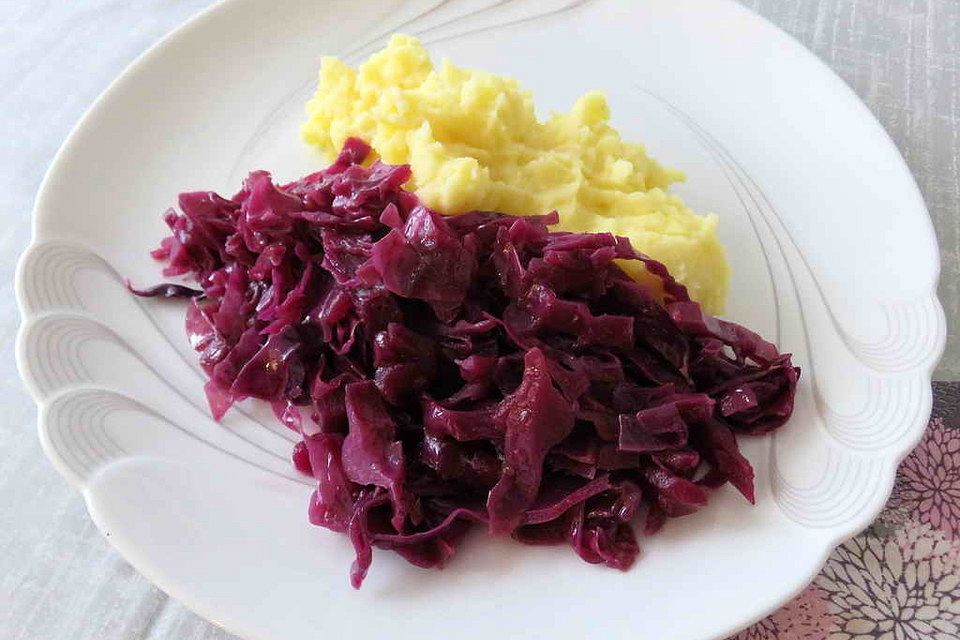 Apfelrotkohl