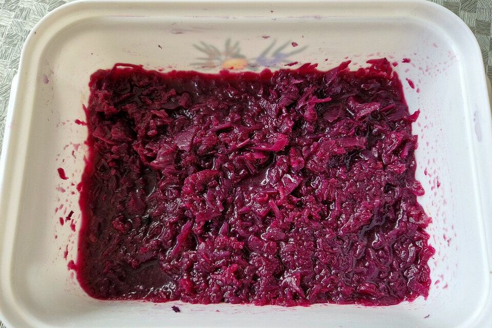 Apfelrotkohl